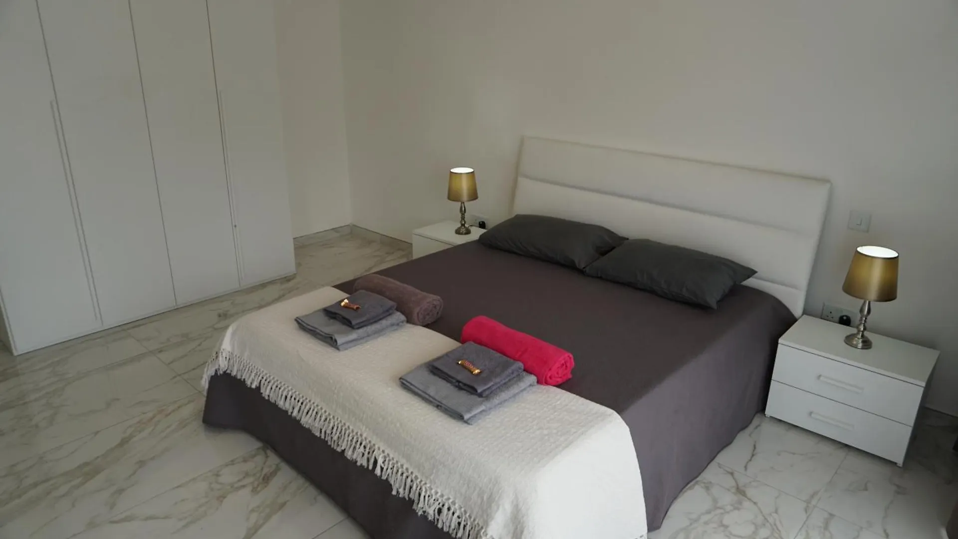 Apartment Mensija Valley Residences Saint Julian's